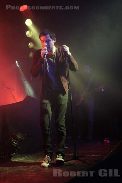 THE TWILIGHT SAD - 2007-12-17 - PARIS - Nouveau Casino - James Alexander Graham